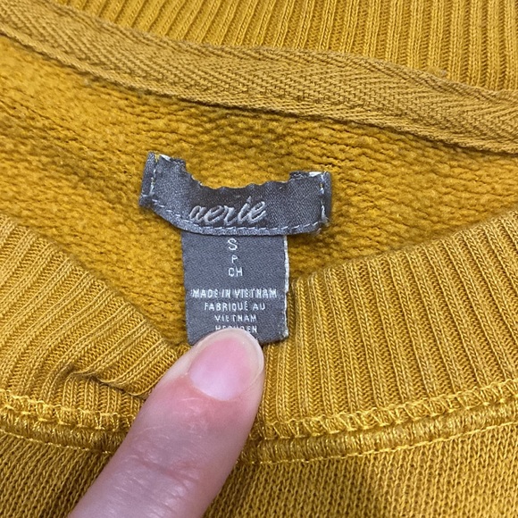 3 FOR $25 Yellow Aerie Sweatshirt with pockets - Picture 2 of 3